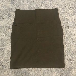 Black pencil skirt